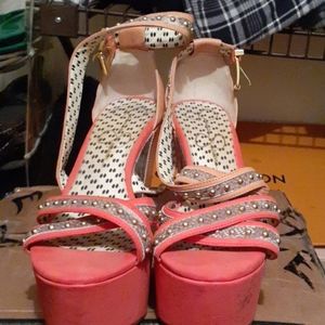 Jessica Simpson Platform wedges